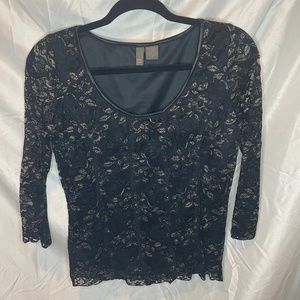 Serenade New York Medium Lace Long Sleeve